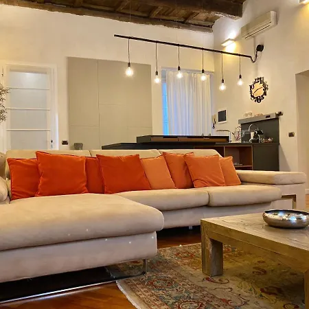 Appartement Kindness Art In Historic Center Arona