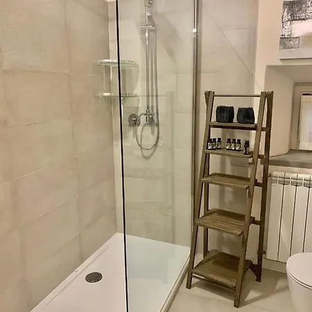 Apartamento Kindness Art In Historic Center Arona