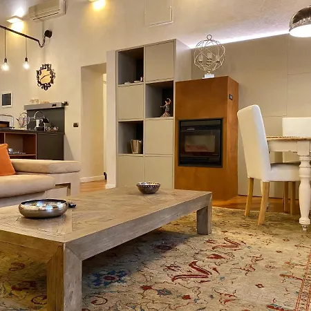 Appartement Kindness Art In Historic Center