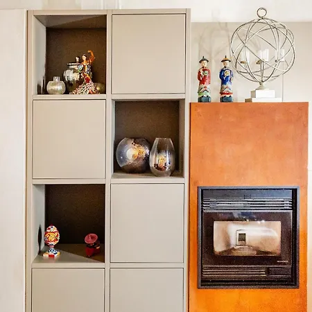 Kindness Art Historic Center 110sqm Private Parking Apartman Arona