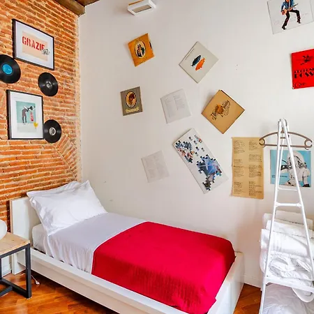 Kindness Art Historic Center 110sqm Private Parking Apartament *