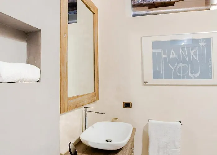 Kindness Art Historic Center 110sqm Private Parking Appartement Arona