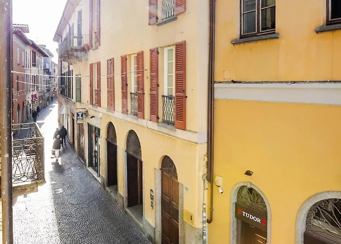 Kindness Art Historic Center 110sqm Private Parking Appartement *