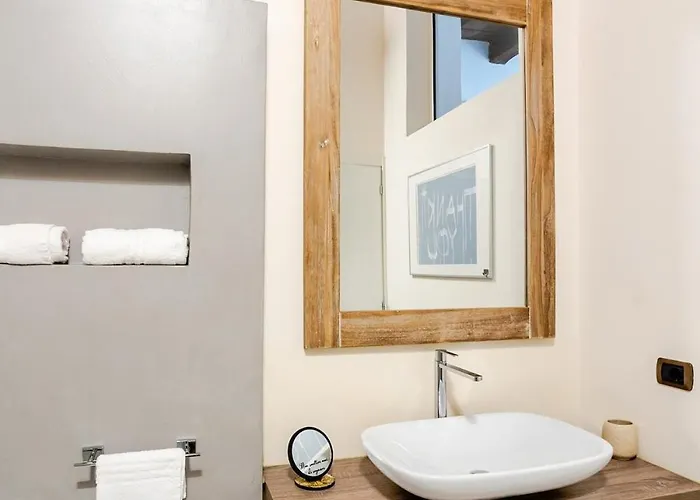 Kindness Art Historic Center 110sqm Private Parking