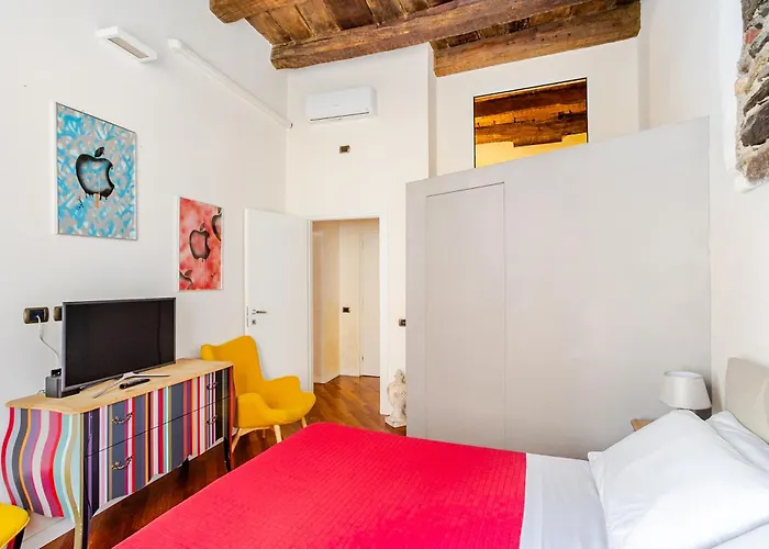 Kindness Art Historic Center 110sqm Private Parking Appartement *