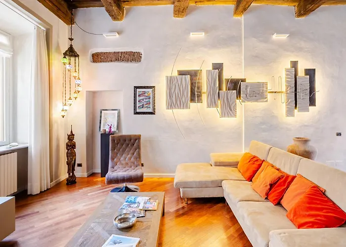 Kindness Art Historic Center 110sqm Private Parking * Arona