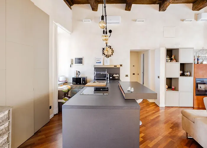 Kindness Art Historic Center 110sqm Private Parking * Arona